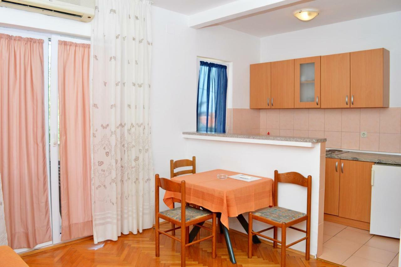 Apartmani Macak II Novalja Luaran gambar